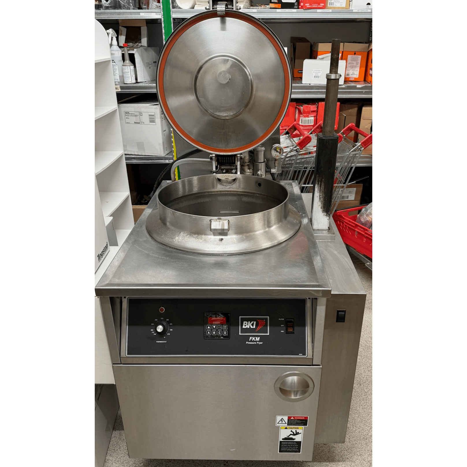BKI djúpsteikingar þrýstipottur (pressure fryer)