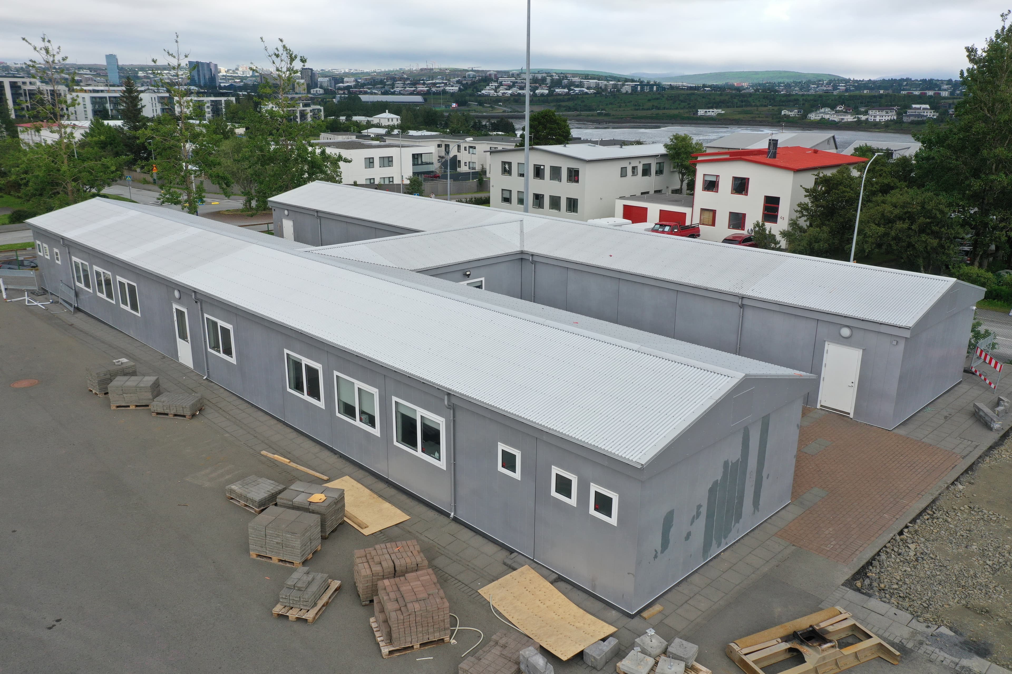 SELT / SOLD - Húseiningar góð einangrun skóli/sumarhús/golfskáli - 30 einingar