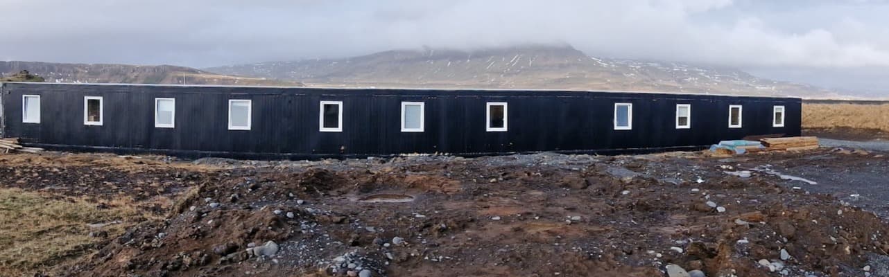 Fimm húseiningar 40 fm. stk, sumar/starfsmannahús, 7 WC 9 herb.