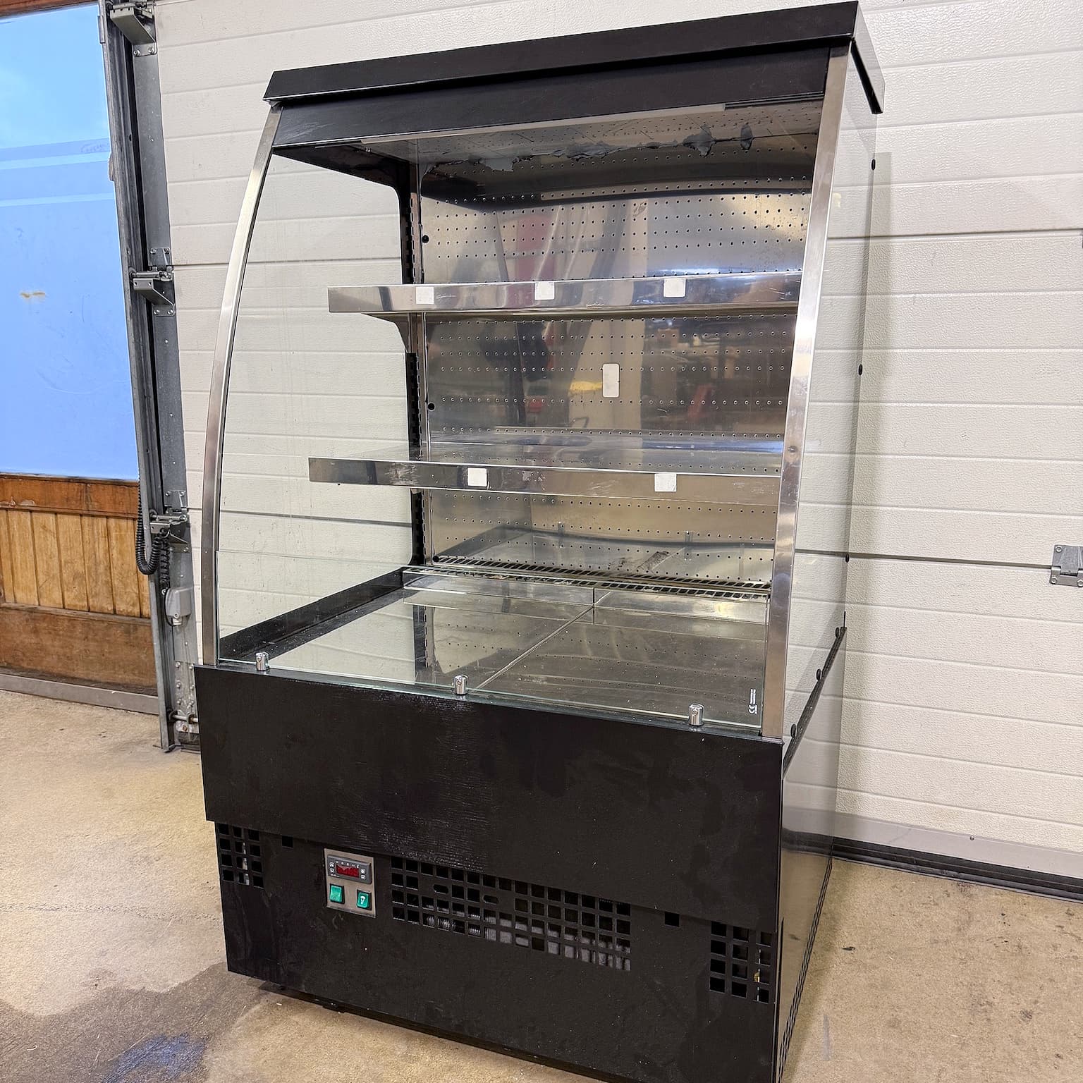 Tecnodom sjálfsafgreiðslukælir frá BVT