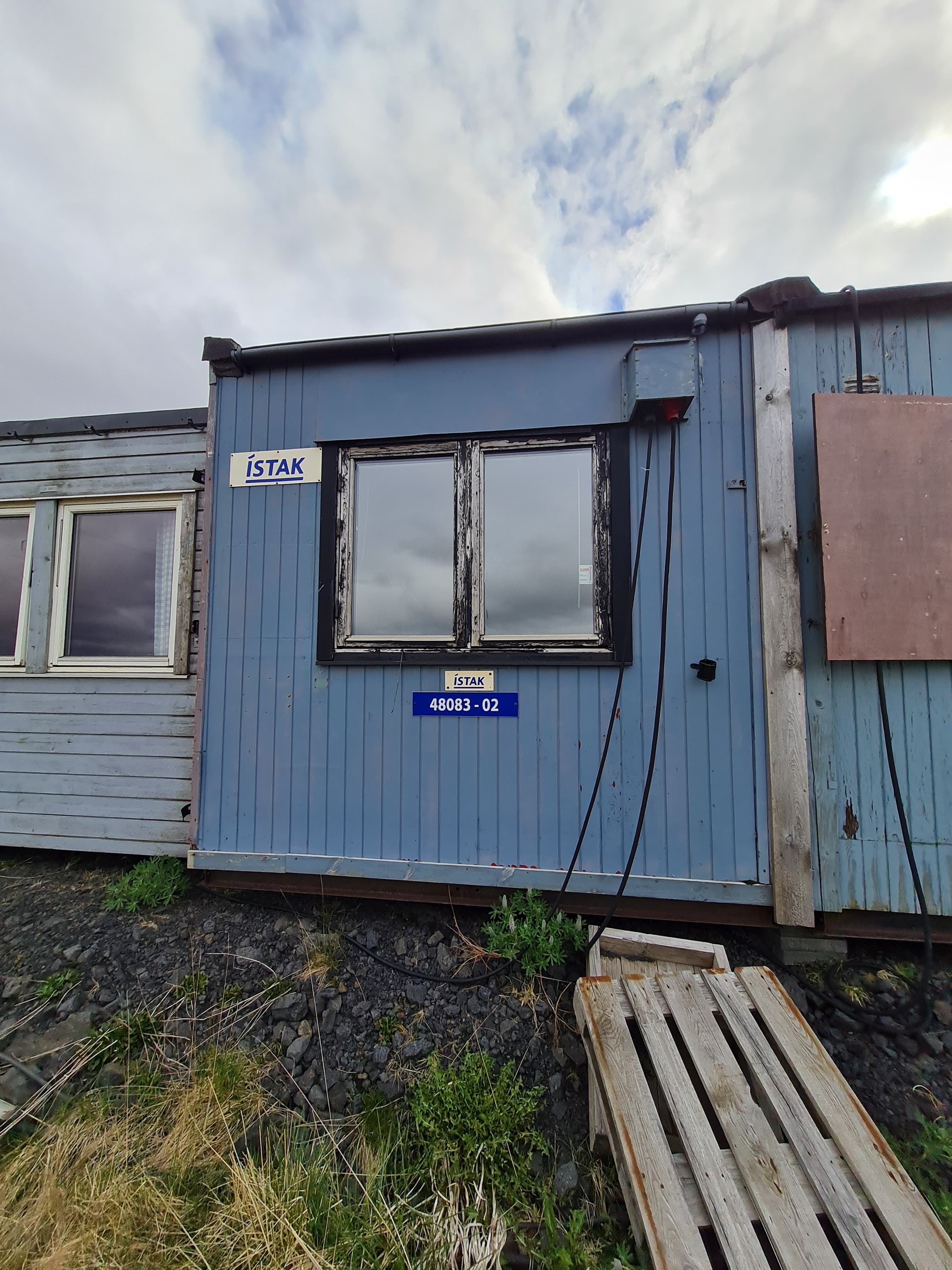 SELT / SOLD   Smáhýsi Airport Nr. 02 -   29 fm. Tvö herbergi